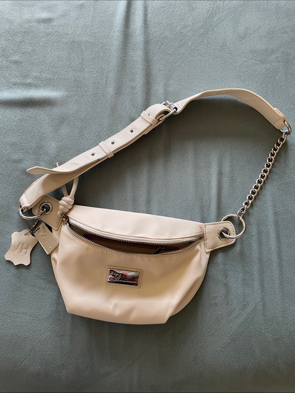 Cream Vintage Havana Crossbody Belt Bag with Chain Accent